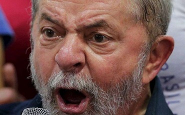 Lula aceita ser ministro. Mas fator Delcídio complica anúncio