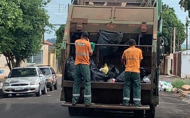 Coletores da SAE alertam: apenas lixo orgânico domiciliar é recolhido das ruas