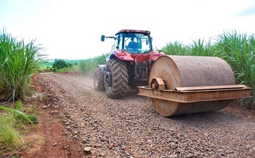 Prefeitura Municipal de Canitar fazendo melhorias nas estradas rurais com recurso próprio